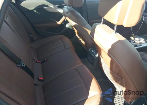 2017 Audi A4 2.0T Season Of Audi Premium z USA, uszkodzony, nr VIN WAUDNAF47HN047606